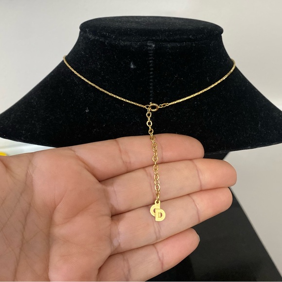 CHRISTIAN DIOR gold plated necklace with pearl drop pendant - Picture 4 of 7